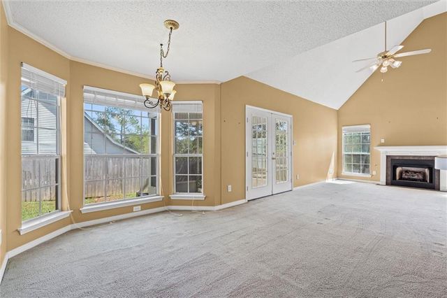 2217 Woodlea N Court, Mobile, AL 36695