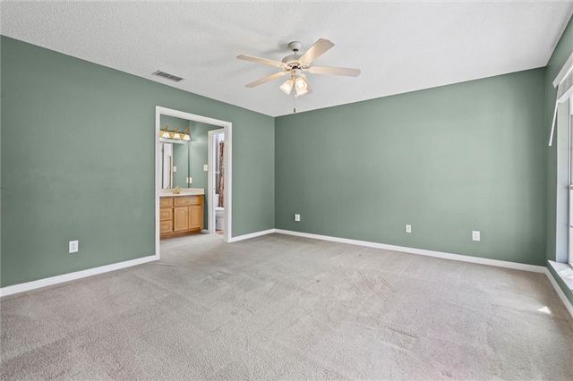 2217 Woodlea N Court, Mobile, AL 36695