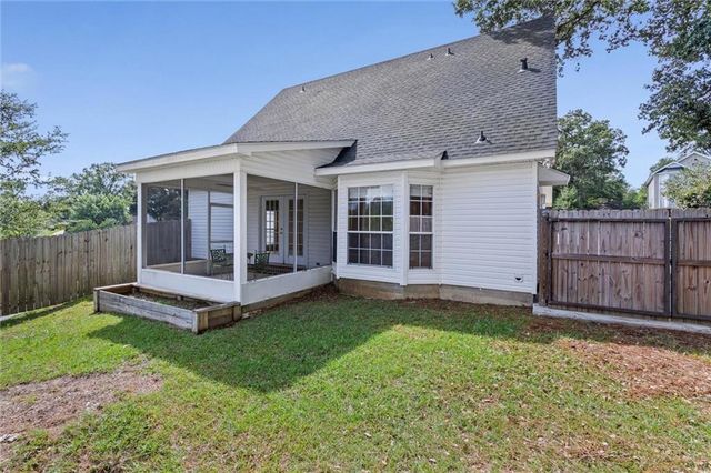 2217 Woodlea N Court, Mobile, AL 36695