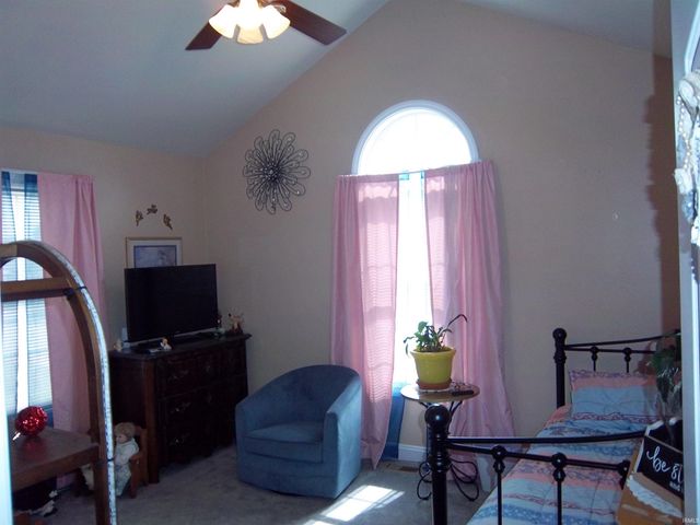 4202 W Coffey Lane, Bloomington, IN 47404