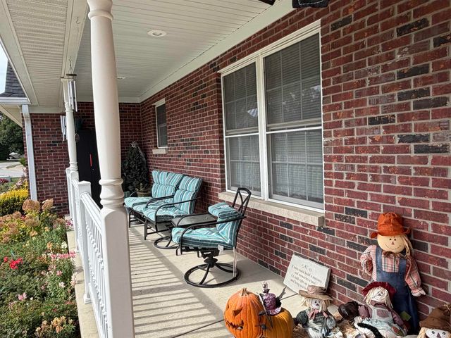 4202 W Coffey Lane, Bloomington, IN 47404