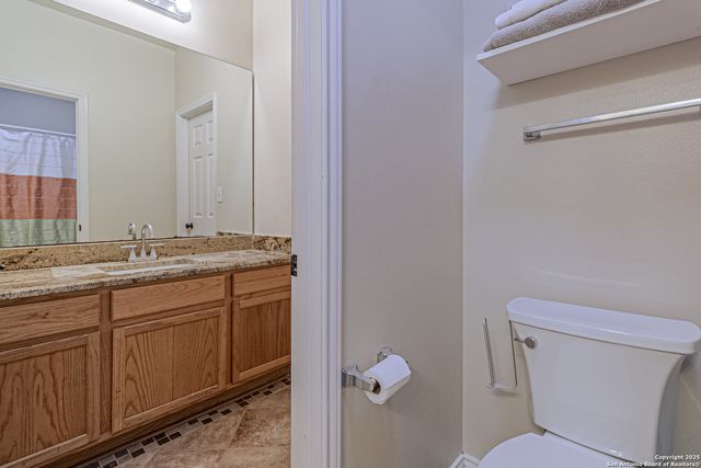 323 SHANNON RIDGE DR., Floresville, TX 78114