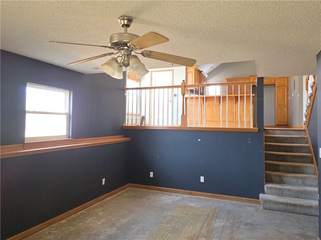 1309 Russell Road, Pleasant Hill, MO 64080