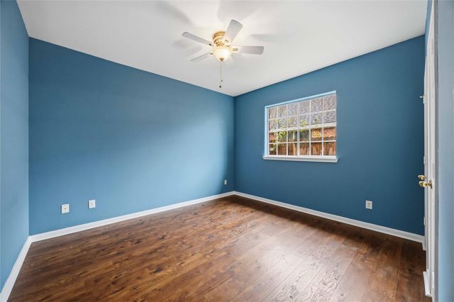515 Arbor Court, Pearland, TX 77584