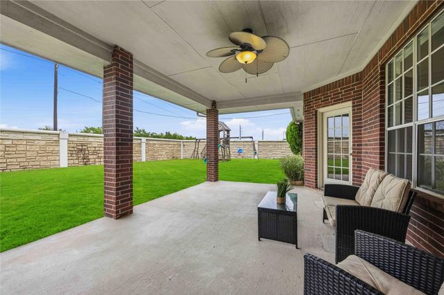 515 Arbor Court, Pearland, TX 77584