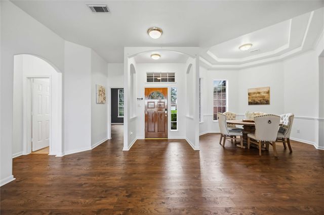 515 Arbor Court, Pearland, TX 77584