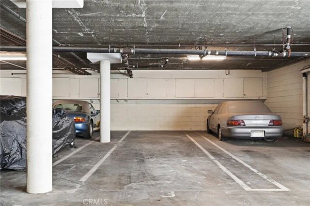 871 S Lucerne 2, Los Angeles, CA 90005