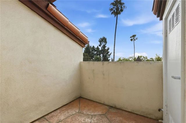 871 S Lucerne 2, Los Angeles, CA 90005