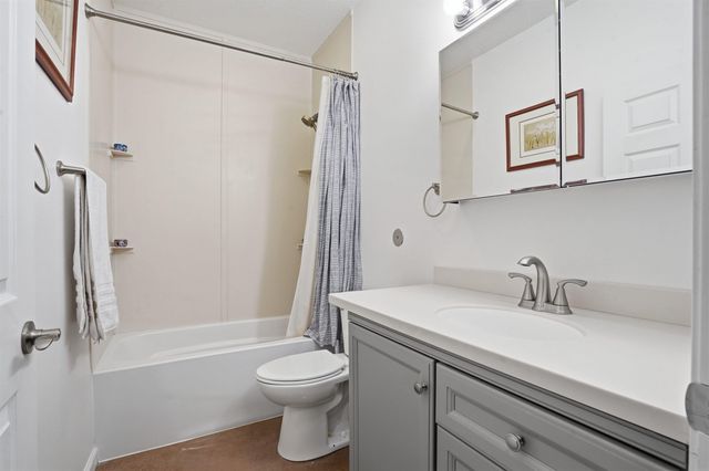 219 & 221 COLLINS Avenue, Evansdale, IA 50707