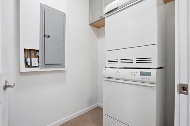 219 & 221 COLLINS Avenue, Evansdale, IA 50707