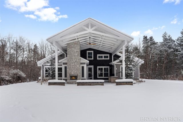 4656 Arbor Trail, Holland, MI 49423