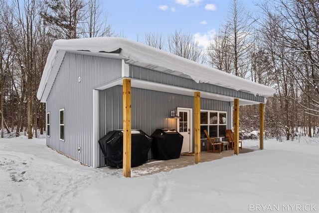 4656 Arbor Trail, Holland, MI 49423