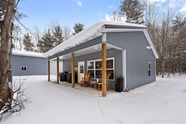 4656 Arbor Trail, Holland, MI 49423