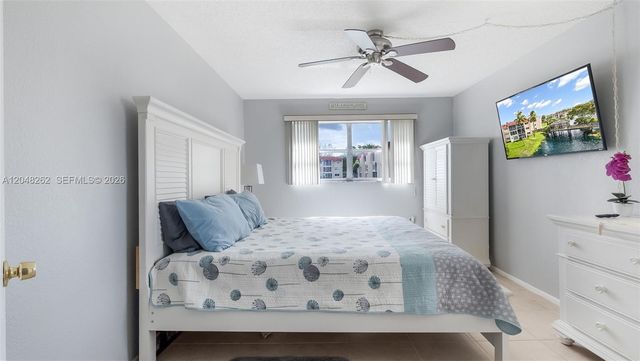 2851 E Sunrise Lakes Drive 106, Sunrise, FL 33322