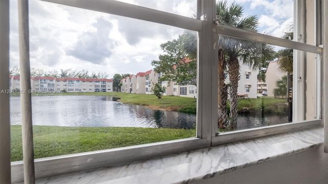 2851 E Sunrise Lakes Drive 106, Sunrise, FL 33322