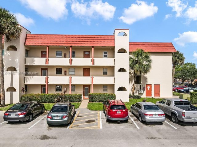 2851 E Sunrise Lakes Drive 106, Sunrise, FL 33322