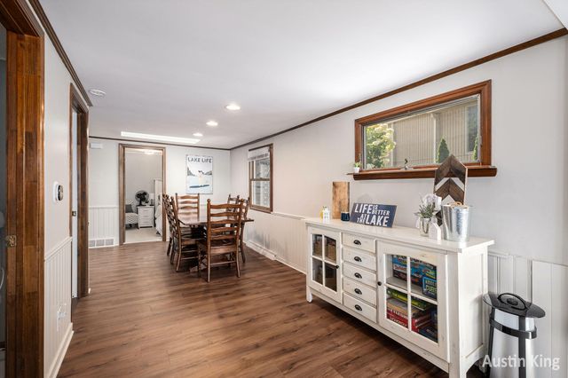 7027 Goldenrod Avenue Ne, Cannon Twp, MI 49341