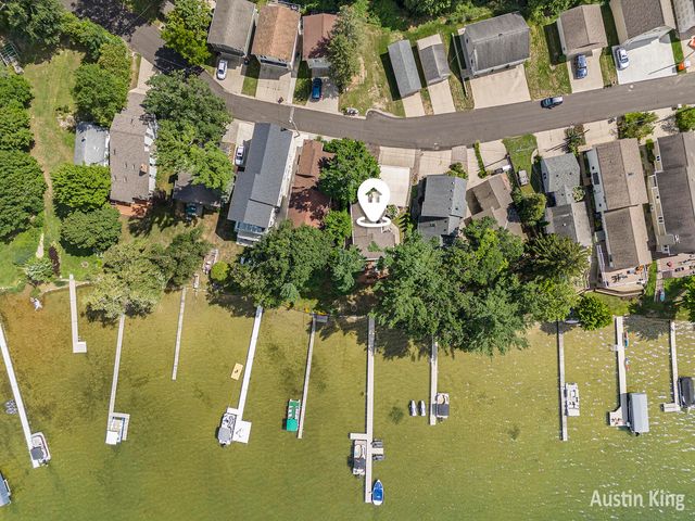 7027 Goldenrod Avenue Ne, Cannon Twp, MI 49341