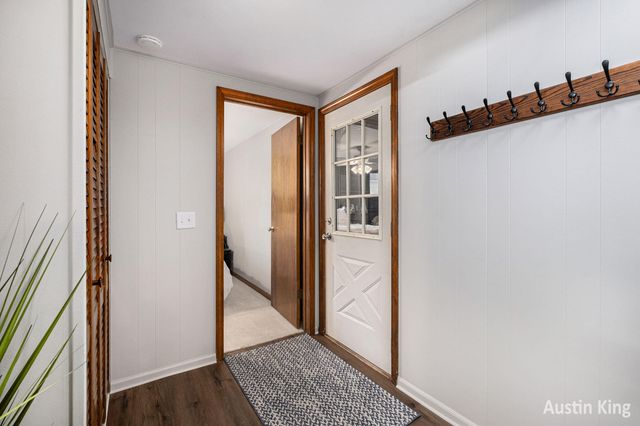 7027 Goldenrod Avenue Ne, Cannon Twp, MI 49341