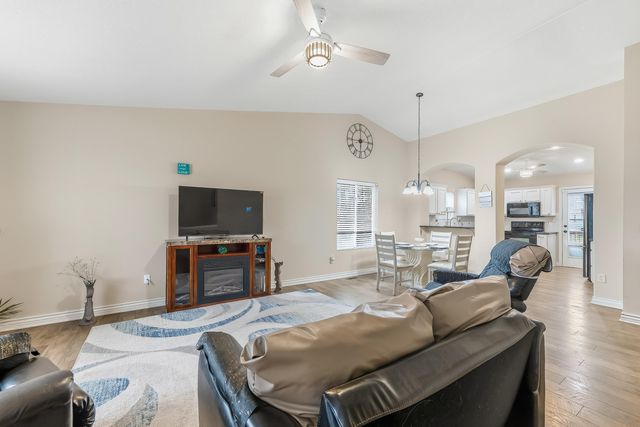 216 W Poplar, Goddard, KS 67052
