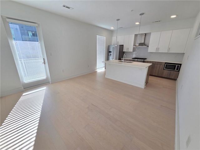 775 Juniper NE Street 334, Atlanta, GA 30308