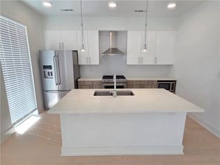 775 Juniper NE Street 334, Atlanta, GA 30308