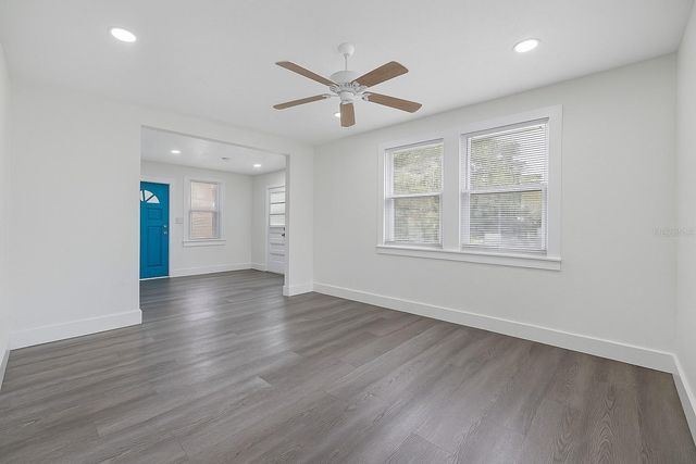 2111 W PALMETTO STREET, Tampa, FL 33607