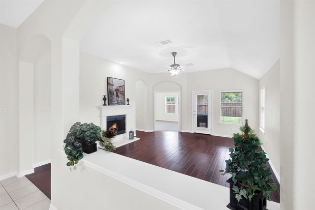 11217 Gibbons Creek Drive, Frisco, TX 75036