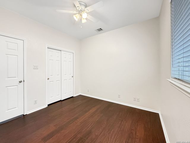 9015 Burnt Peak, Helotes, TX 78023
