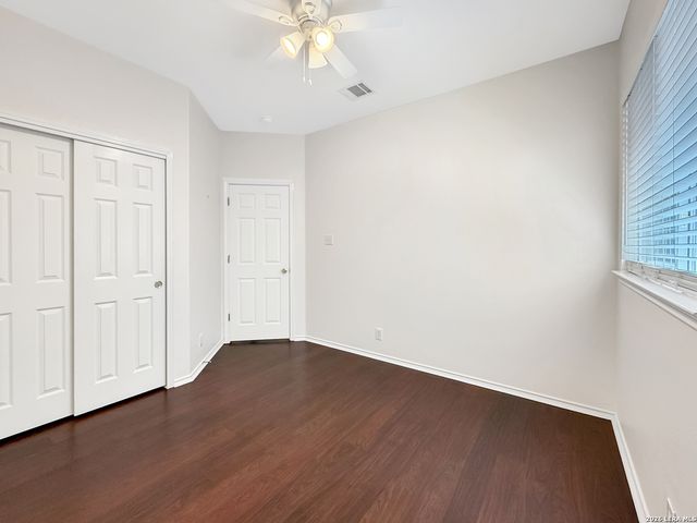 9015 Burnt Peak, Helotes, TX 78023