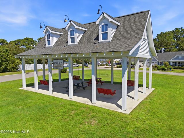 4457 Willow Moss Way, Southport, NC 28461