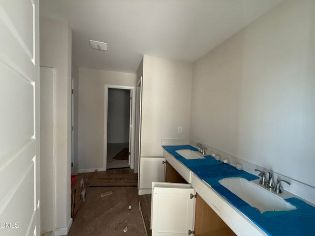 30 E Emily Gardens Drive, Selma, NC 27576