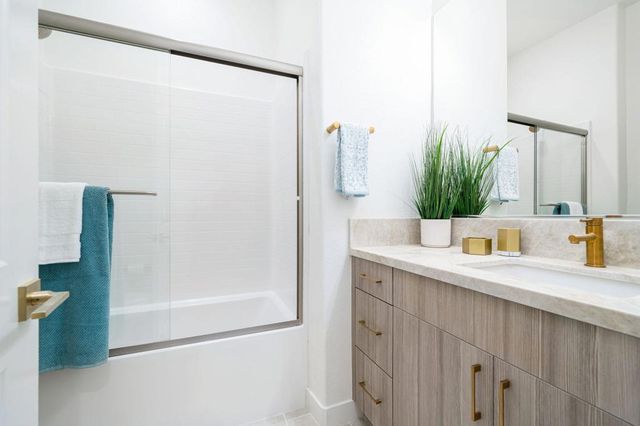 82725 Ryan Way, Indio, CA 92201