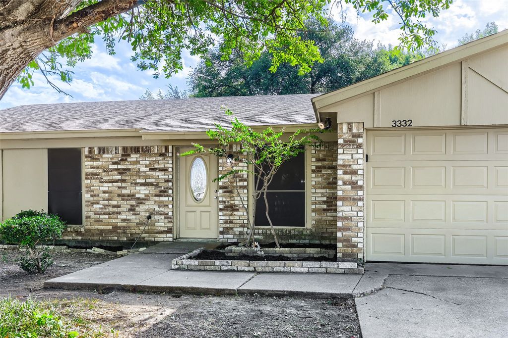 3332 Chalmette Court, Forest Hill, TX 76140 — photo 3