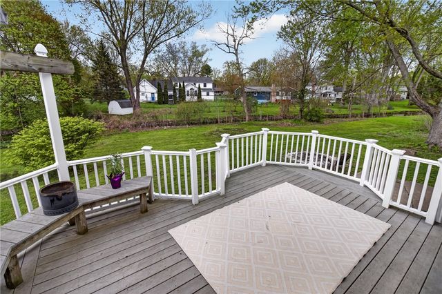 20 Paddington Drive, Gates, NY 14624
