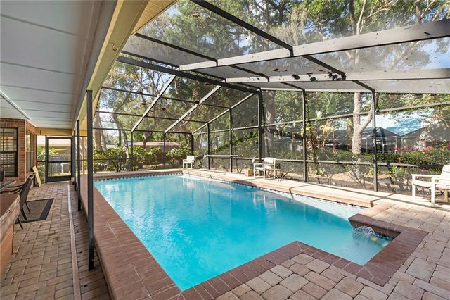2932 CHELSEA WOODS DRIVE, Valrico, FL 33596