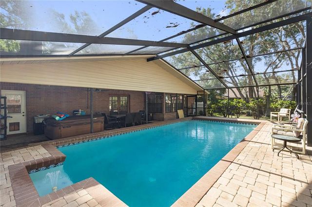 2932 CHELSEA WOODS DRIVE, Valrico, FL 33596