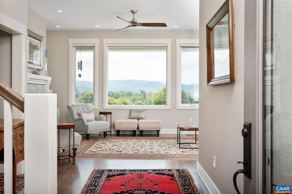 2548 BELVUE RD, Waynesboro, VA 22980