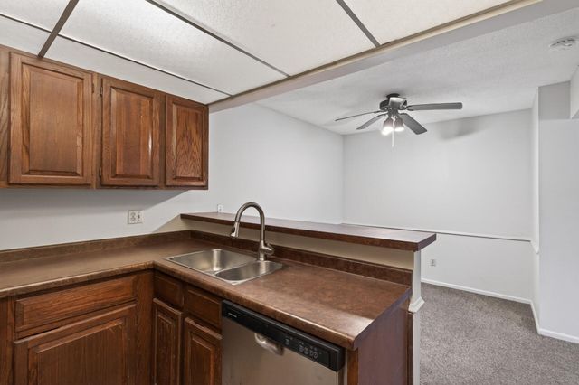 3426 Highlander Drive, Eagan, MN 55122