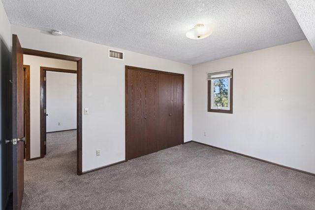 3426 Highlander Drive, Eagan, MN 55122