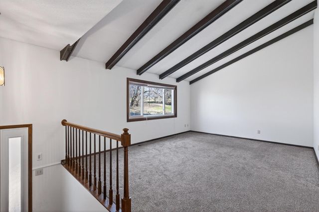 3426 Highlander Drive, Eagan, MN 55122