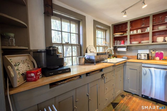 22 Westford Road, Eastford, CT 06242