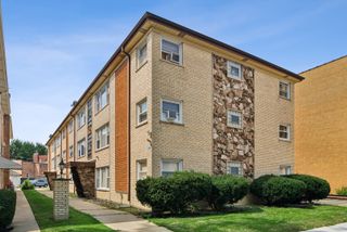 4928 N Lester Avenue 2B, Chicago, IL 60630