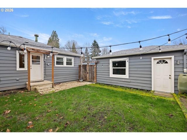 7416 N NEWMAN Ave, Portland, OR 97203