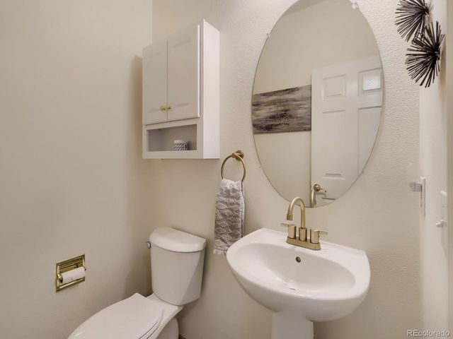 10720 Wildridge Ct, Parker, CO 80138