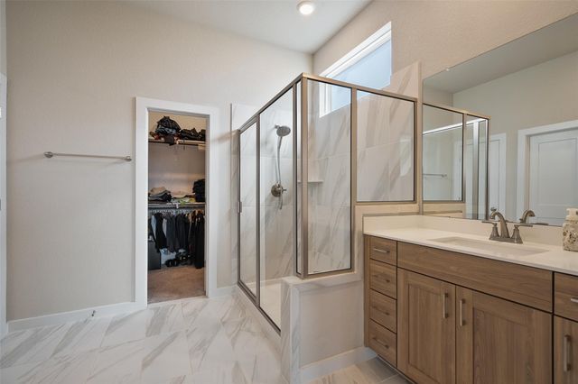 1112 Bluewood BND, Leander, TX 78641