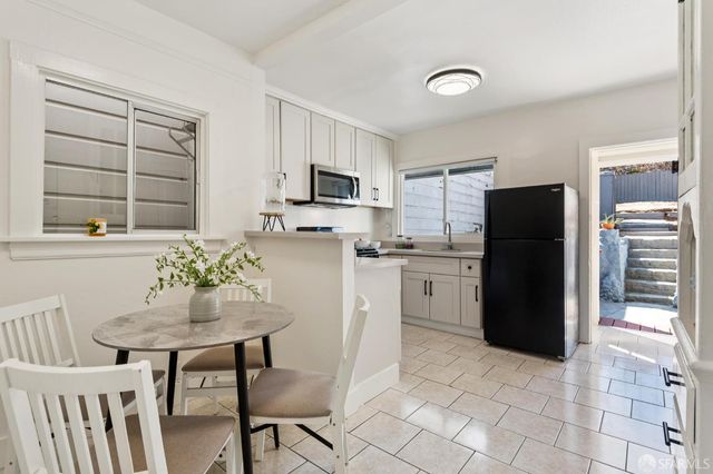 3244 San Bruno Avenue, San Francisco, CA 94134