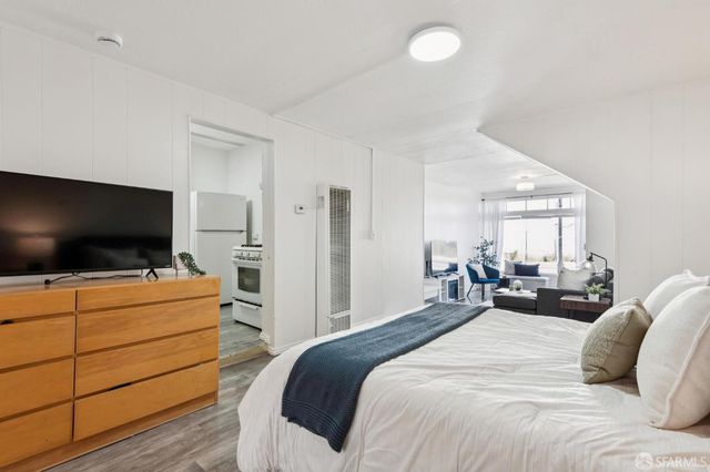 3244 San Bruno Avenue, San Francisco, CA 94134