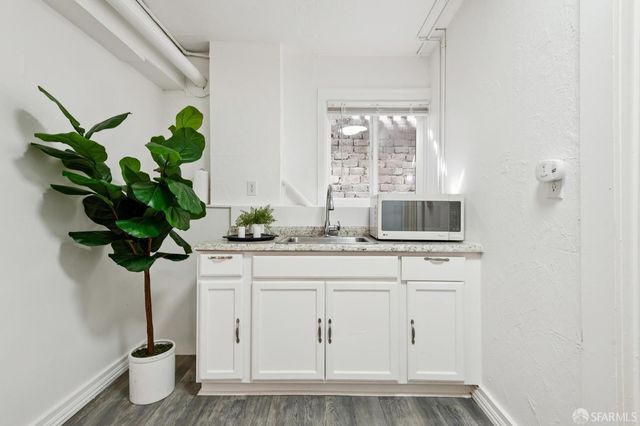 3244 San Bruno Avenue, San Francisco, CA 94134