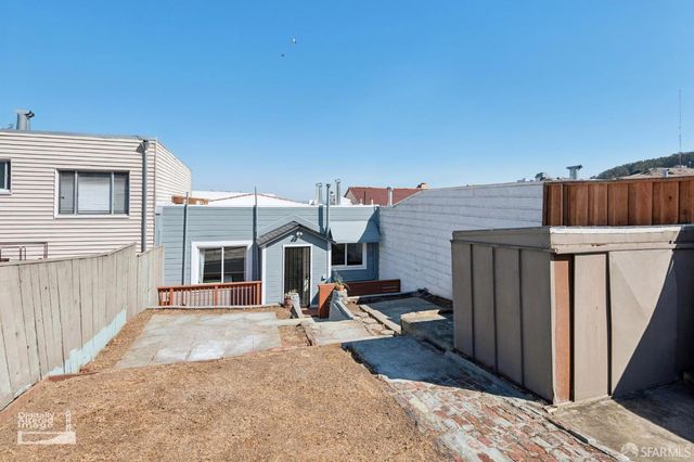 3244 San Bruno Avenue, San Francisco, CA 94134